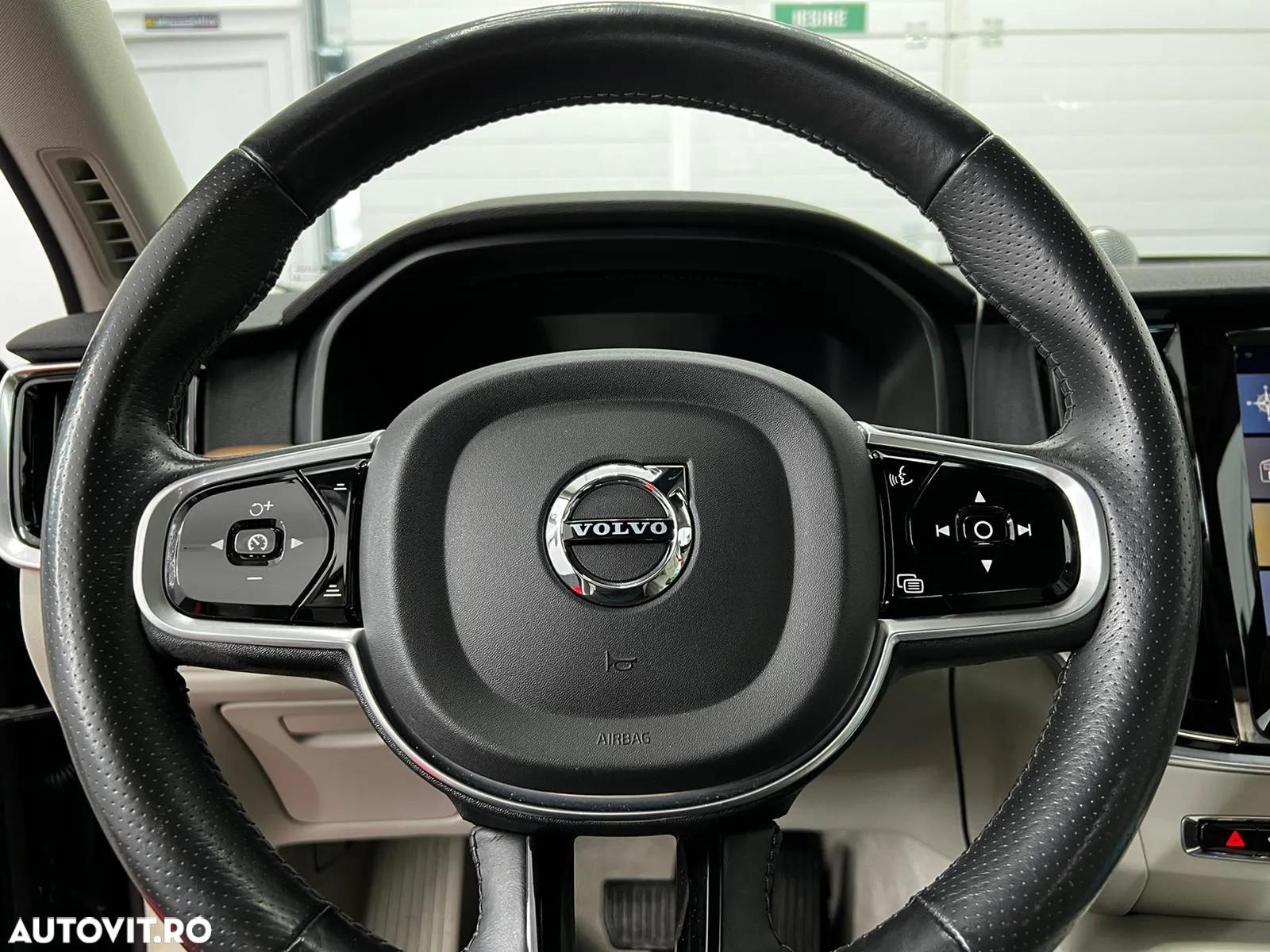 Volvo S90 D4 Inscription - 10