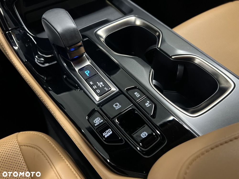 Lexus NX - 23