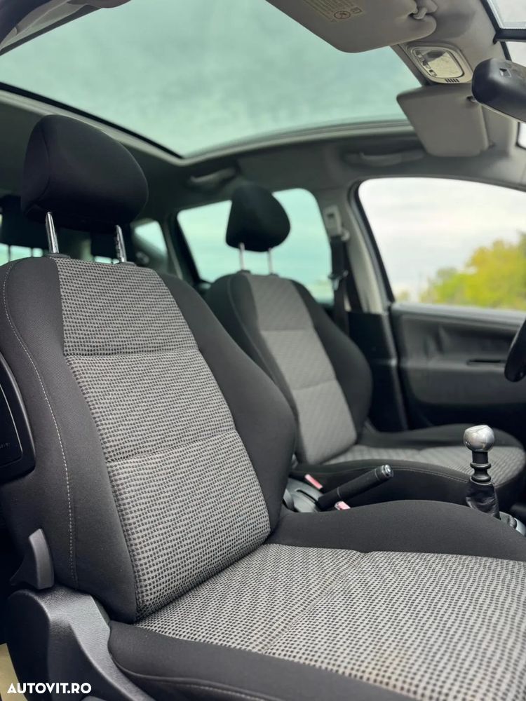 Peugeot 207 CC 1.6 HDI FAP Eclipse - 13