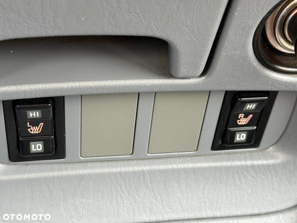 Toyota RAV4 2.0 D-4D Sol - 13