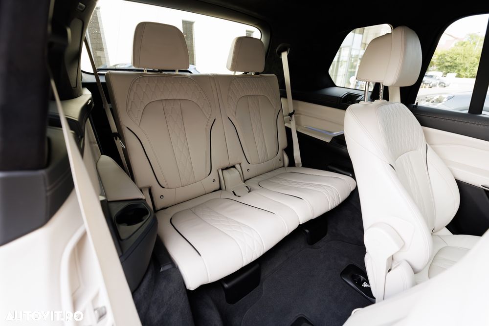 BMW X7 xDrive30d - 10