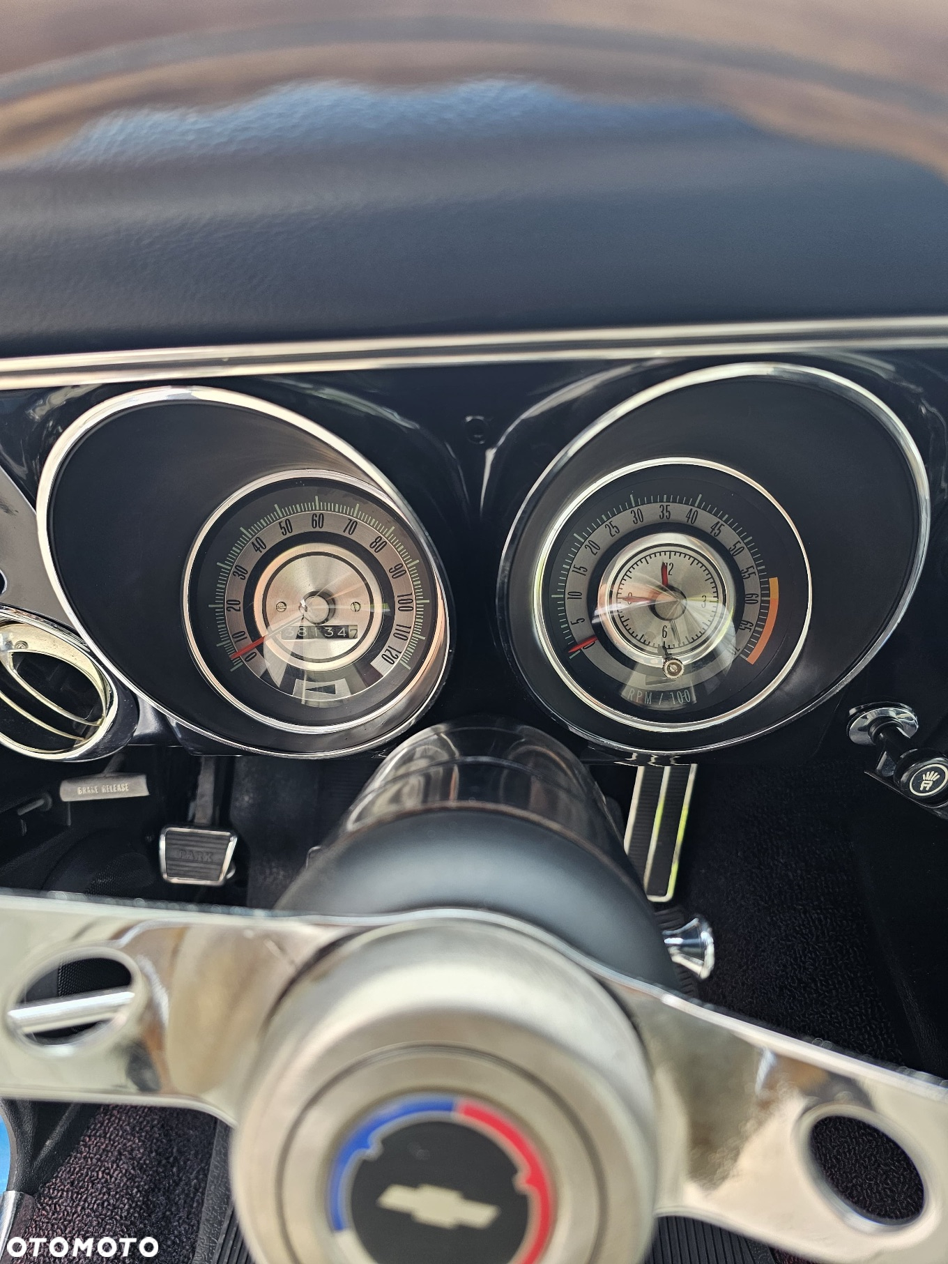 Chevrolet Camaro - 13