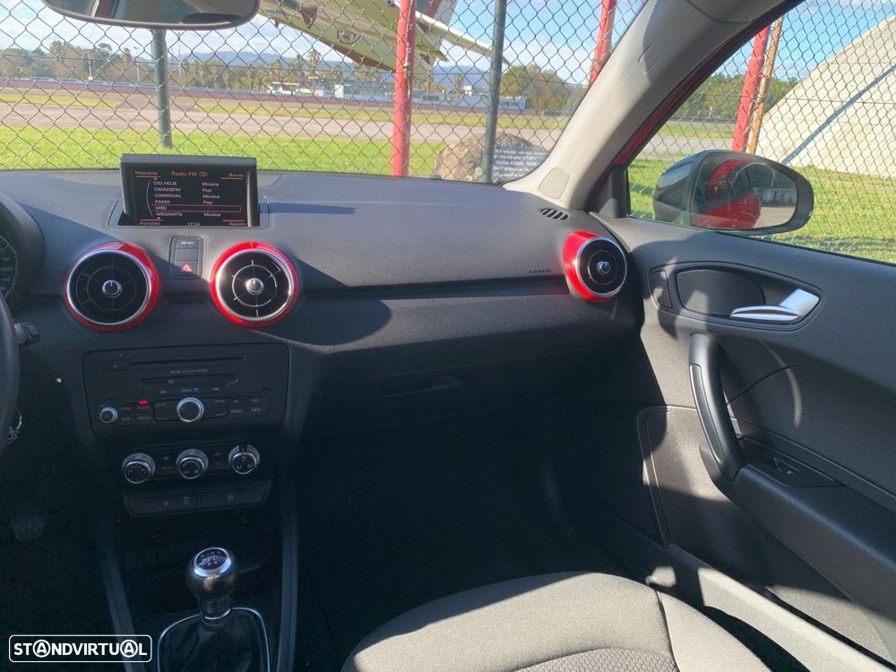 Audi A1 1.2 TFSI S-line - 15