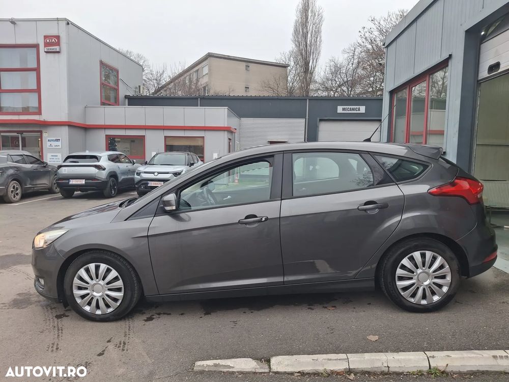 Ford Focus 1.0 EcoBoost Start Stop Trend - 9