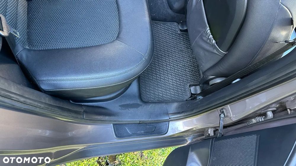 Hyundai ix35 1.6 GDI Comfort 2WD - 20