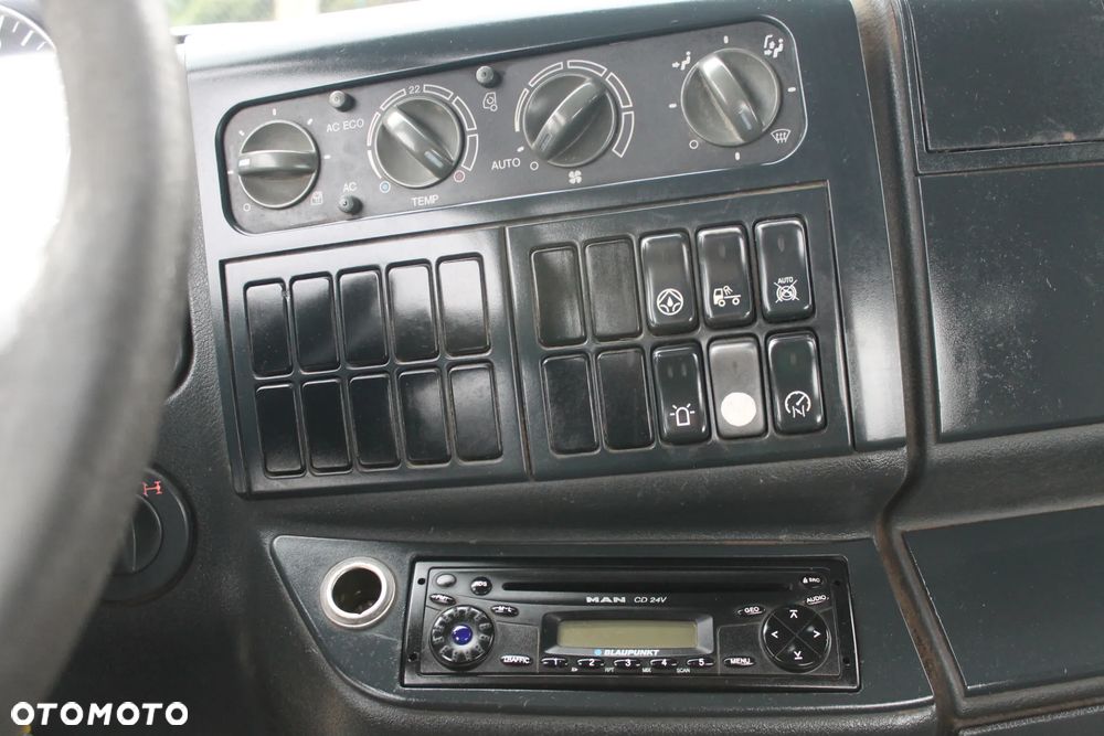 MAN TGA 26.320 6X4 bramowiec - 33