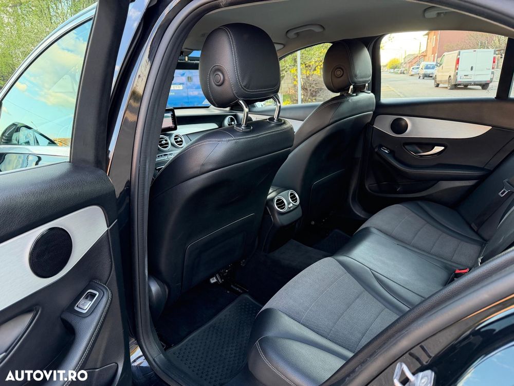 Mercedes-Benz C - 17