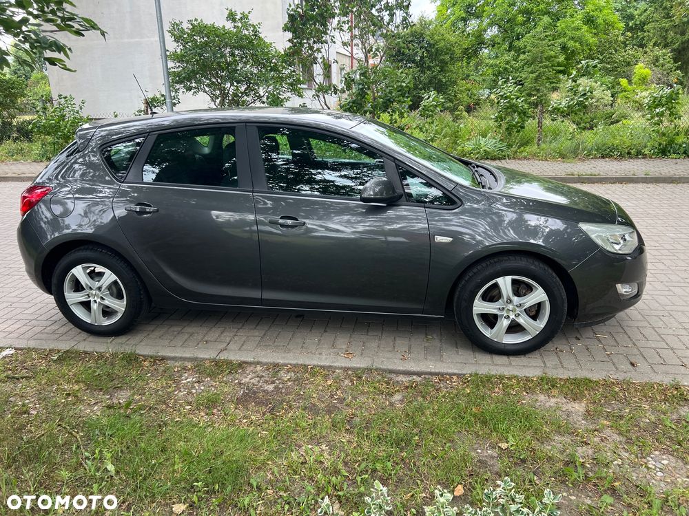Opel Astra 1.6 Sport - 5
