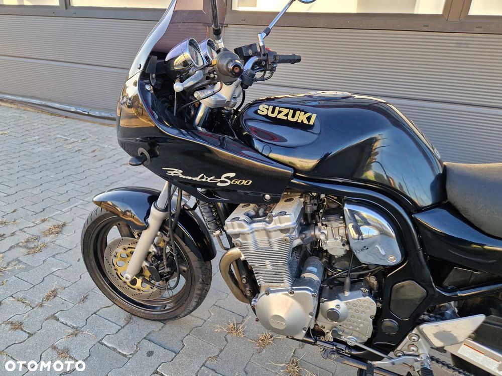 Suzuki Bandit - 12