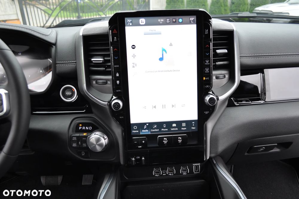 RAM 1500 Laramie Night Premium - 23