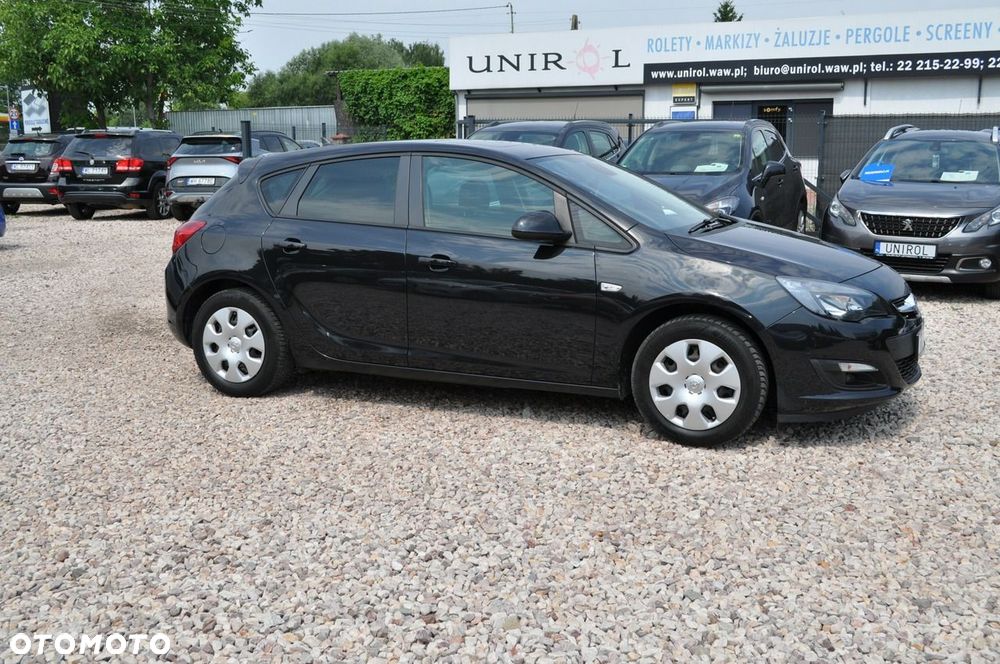 Opel Astra 1.6 Automatik Style - 3