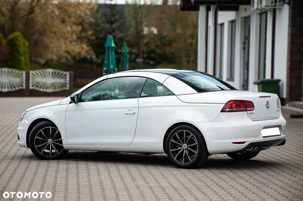 Volkswagen Eos 2.0 TDI DPF BlueMotion Technology Exclusive - 16