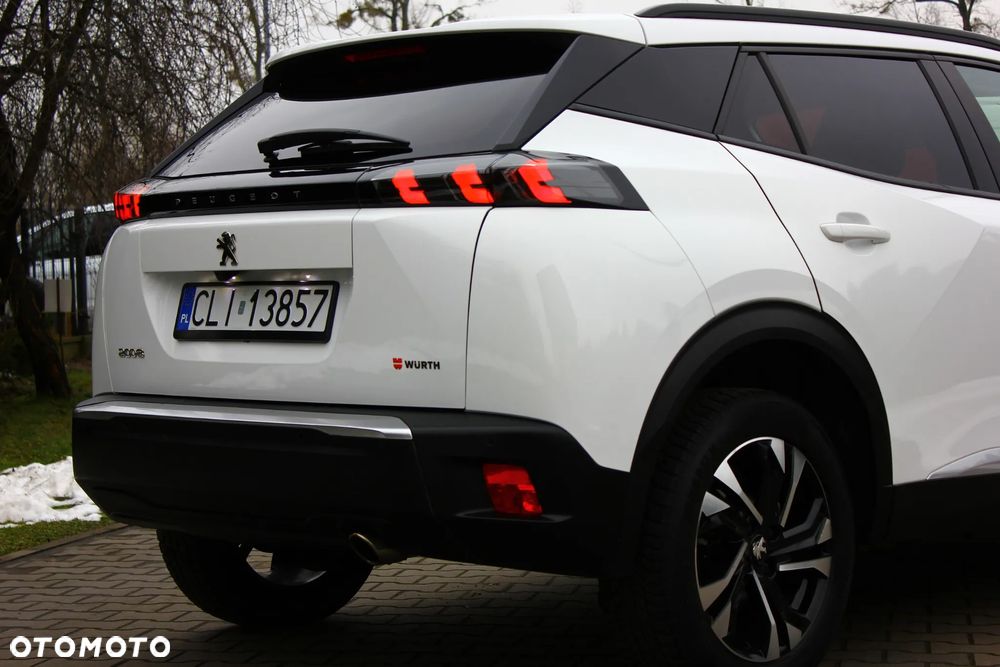 Peugeot 2008 BlueHDi 130 Allure S&S EAT8 - 13