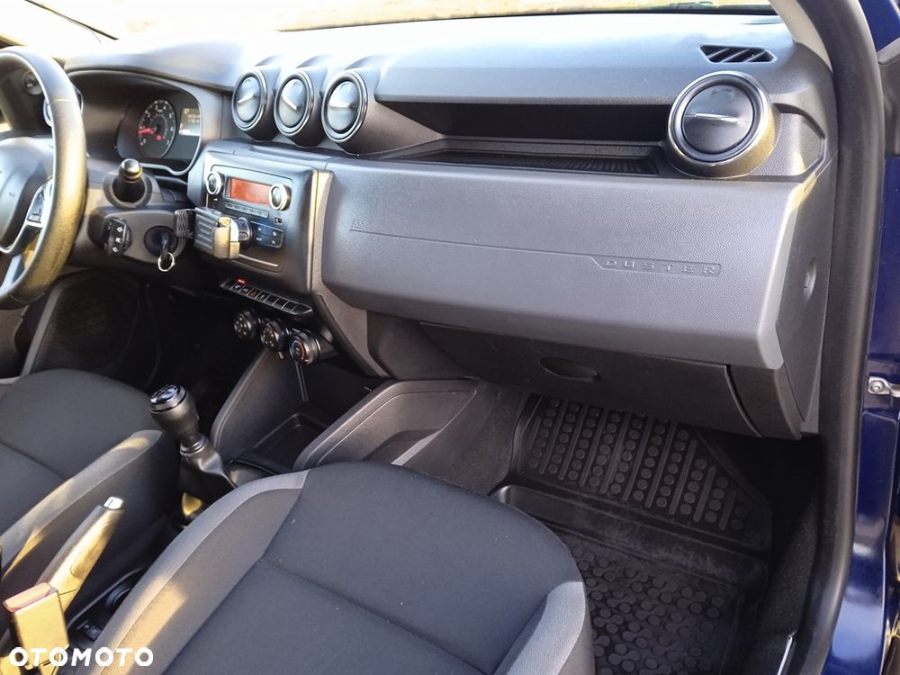 Dacia Duster 1.6 SCe Laureate S&S - 19