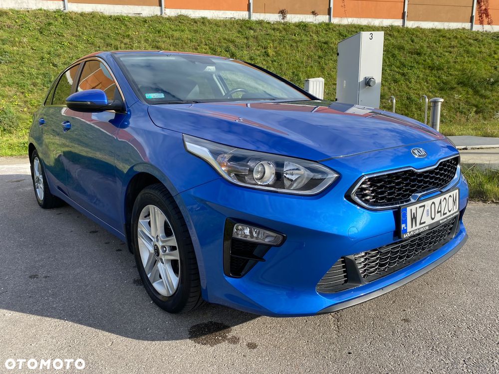 Kia Ceed - 4