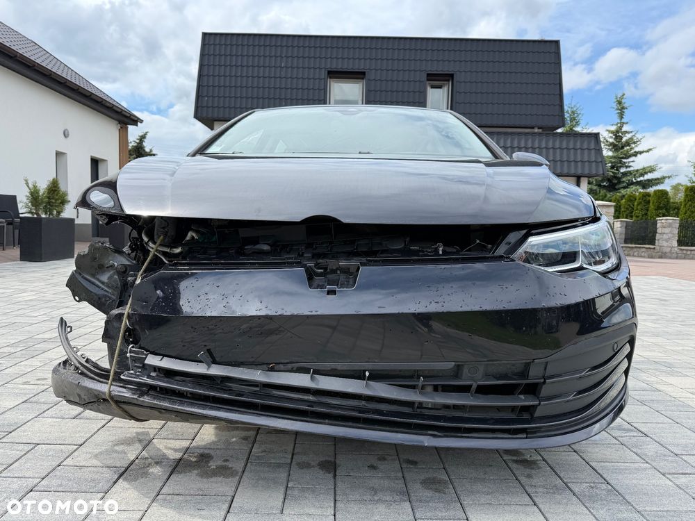 Volkswagen Golf 2.0 TDI Life - 2