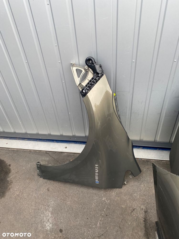 Toyota Corolla E21 E210 SEDAN  Hybrid HYBRYDA 2020r Kompletny przód MASKA BŁOTNIK LAMPA przednia REFLEKTOR LAMPY ZDERZAK pas przedni chłodnice KOMPLETNY CAŁY PRZÓD pokrywa silnika E 210 E 21 - 14