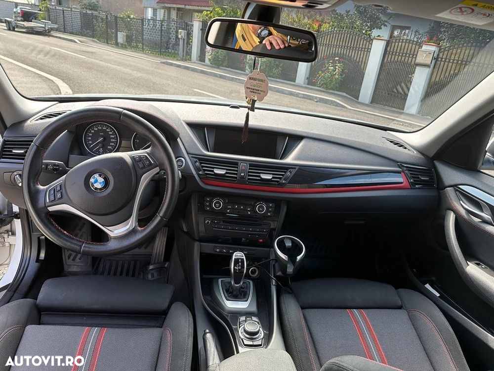 BMW X1 sDrive20d Aut. Sport Line - 2
