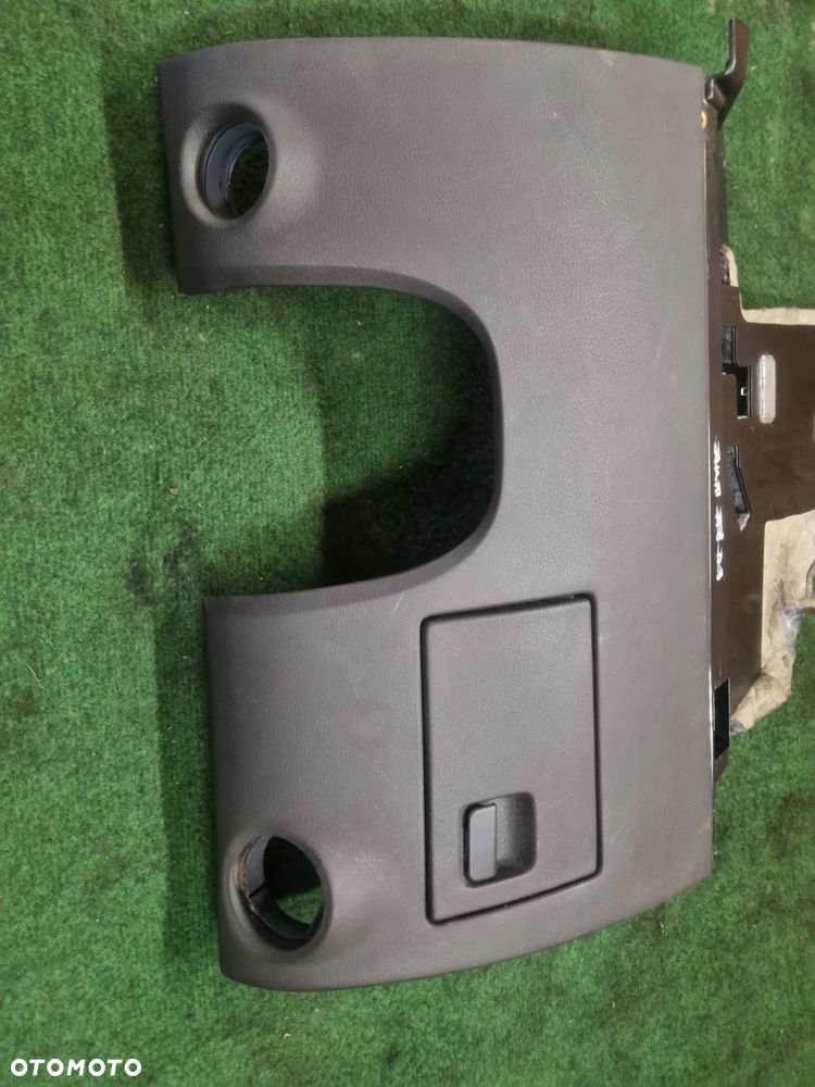 Oslona pod kierownice Audi A8 D3 - 3