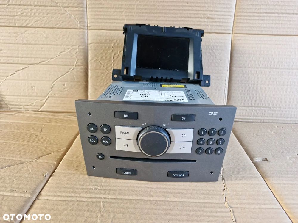 Radio CD30 wyświetlacz opel Astra H III Zafira B PIN - 1