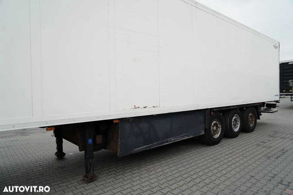 Schmitz Cargobull / REFRIGERAT / THERMO KING / DHOLLANDIA LIFT / COȘ PENTRU PALEȚI / SAF - 10