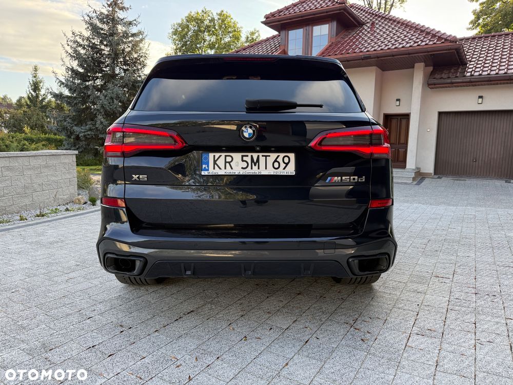 BMW X5 M M50d - 13