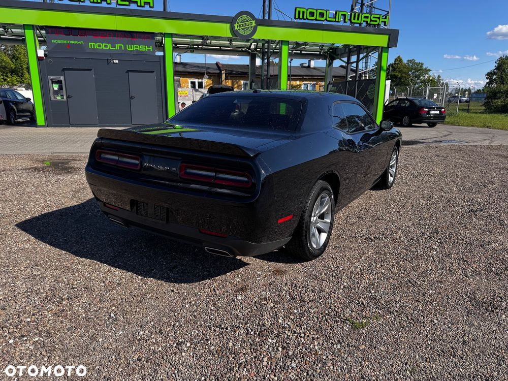 Dodge Challenger 3.6 SXT - 18