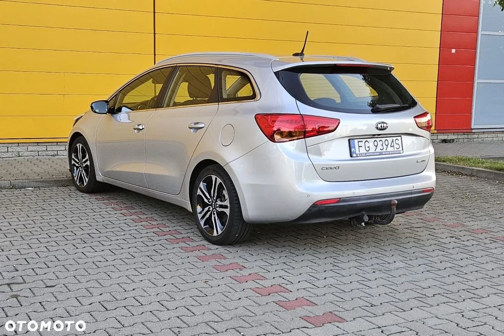 Kia Ceed Cee'd 1.6 GDI M - 7