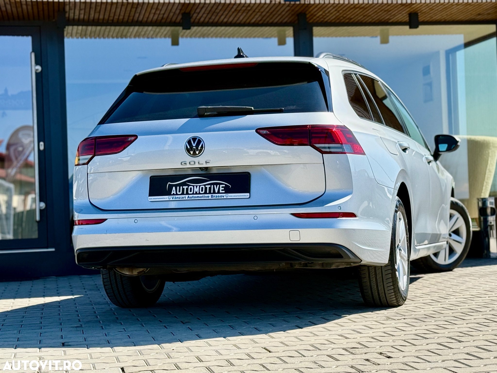Volkswagen Golf Variant 2.0 TDI 116CP Life - 16