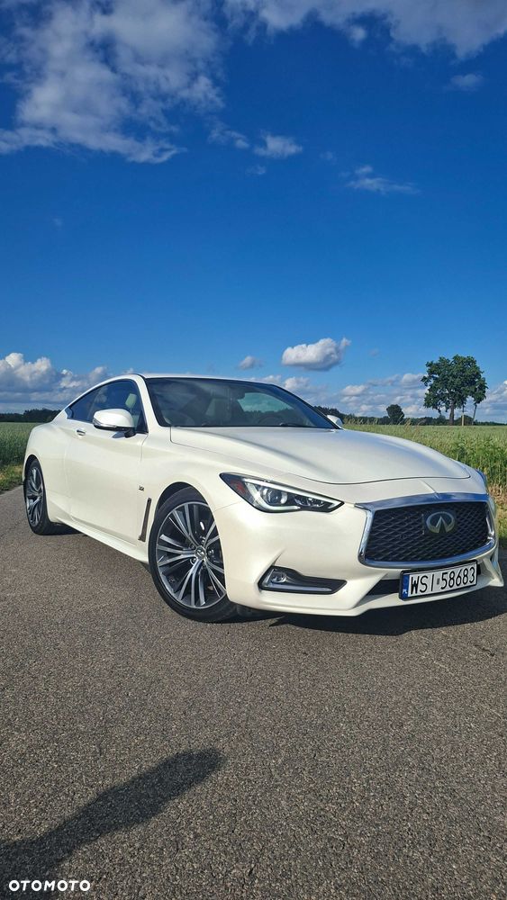 Infiniti Q60