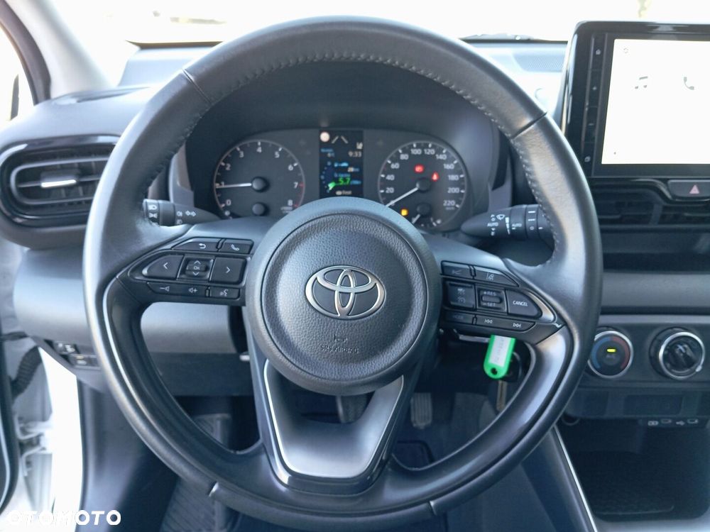 Toyota Yaris 1.5 Comfort - 12