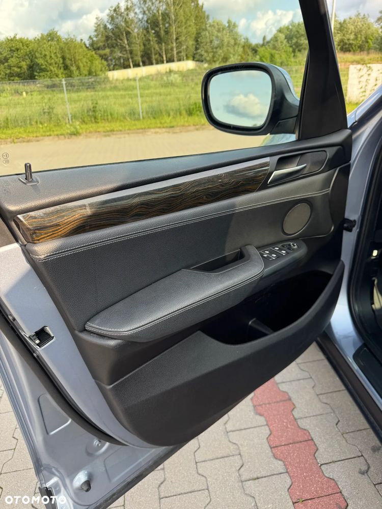 BMW X3 xDrive28i - 14