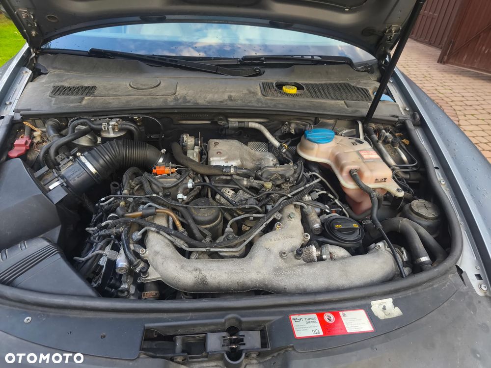 Audi A6 Avant 3.0 TDI Quattro Tiptronic - 16