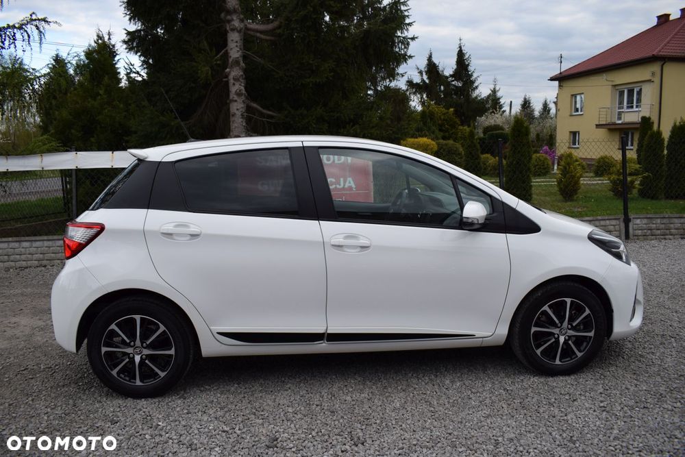 Toyota Yaris 1.5 Premium CVT - 4