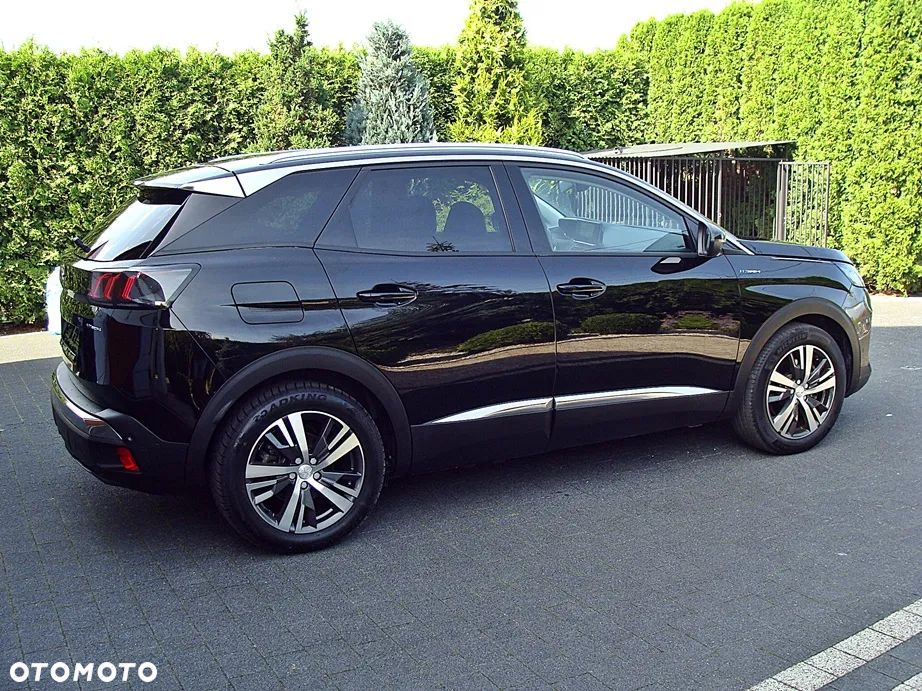 Peugeot 3008 1.6 PureTech Hybrid4 PHEV Allure S&S EAT8 - 4
