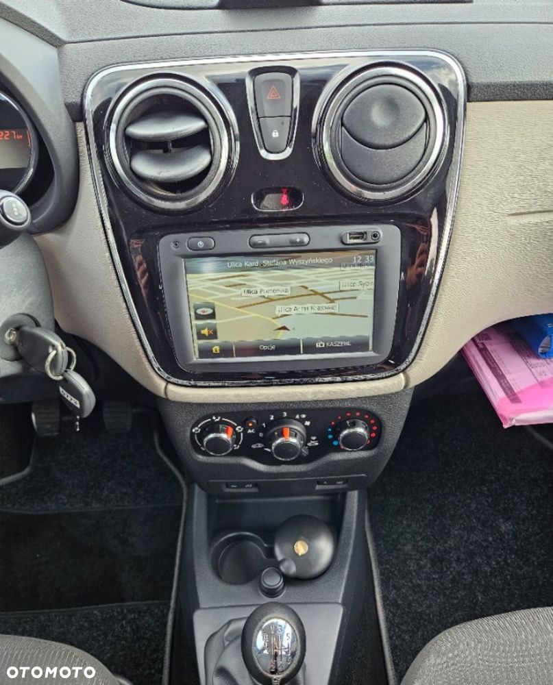 Dacia Lodgy - 23