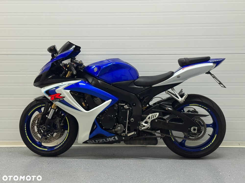 Suzuki GSX-R - 12