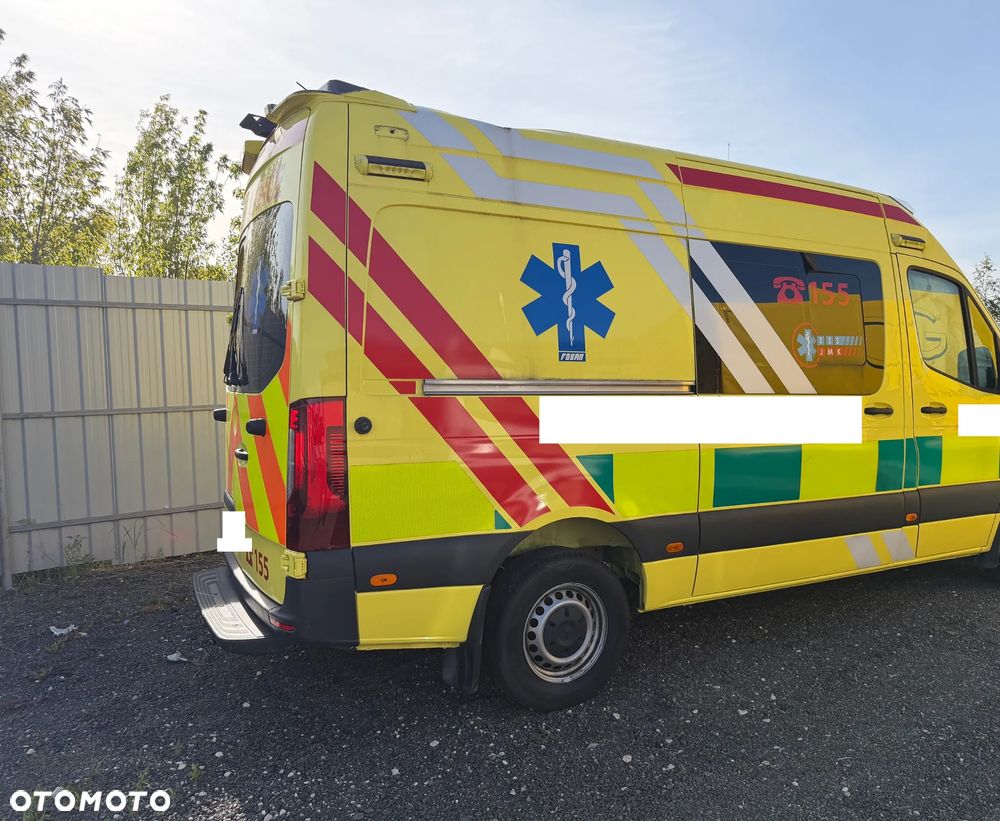 Mercedes-Benz Sprinter 319 CDI - 18