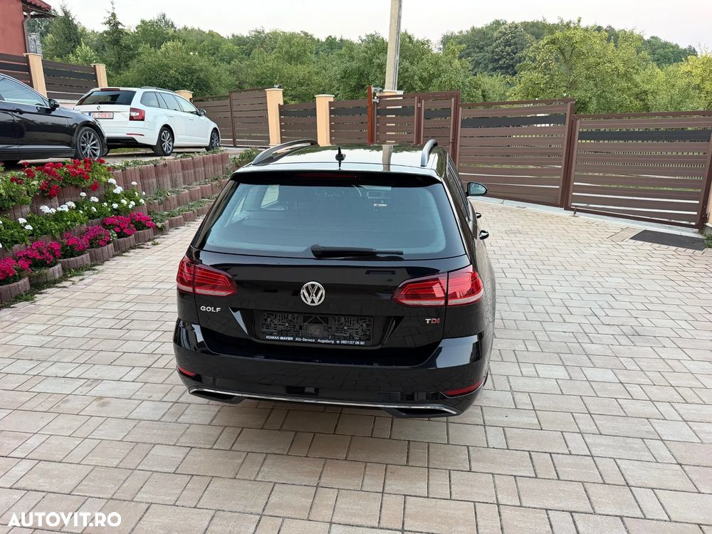 Volkswagen Golf 1.6 TDI DPF Comfortline - 17
