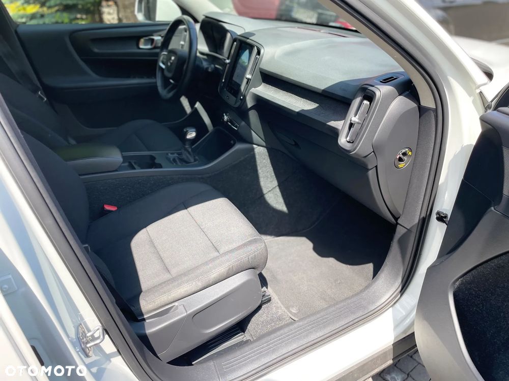 Volvo XC 40 T3 Inscription - 18