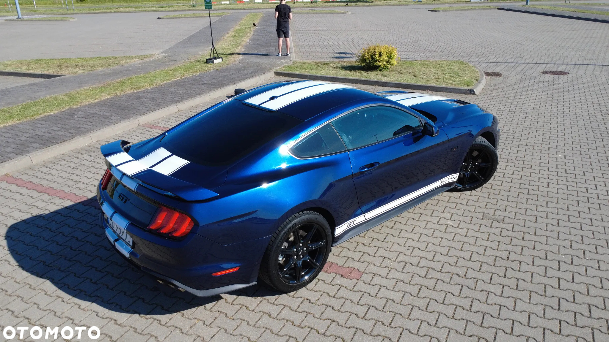 Ford Mustang - 13