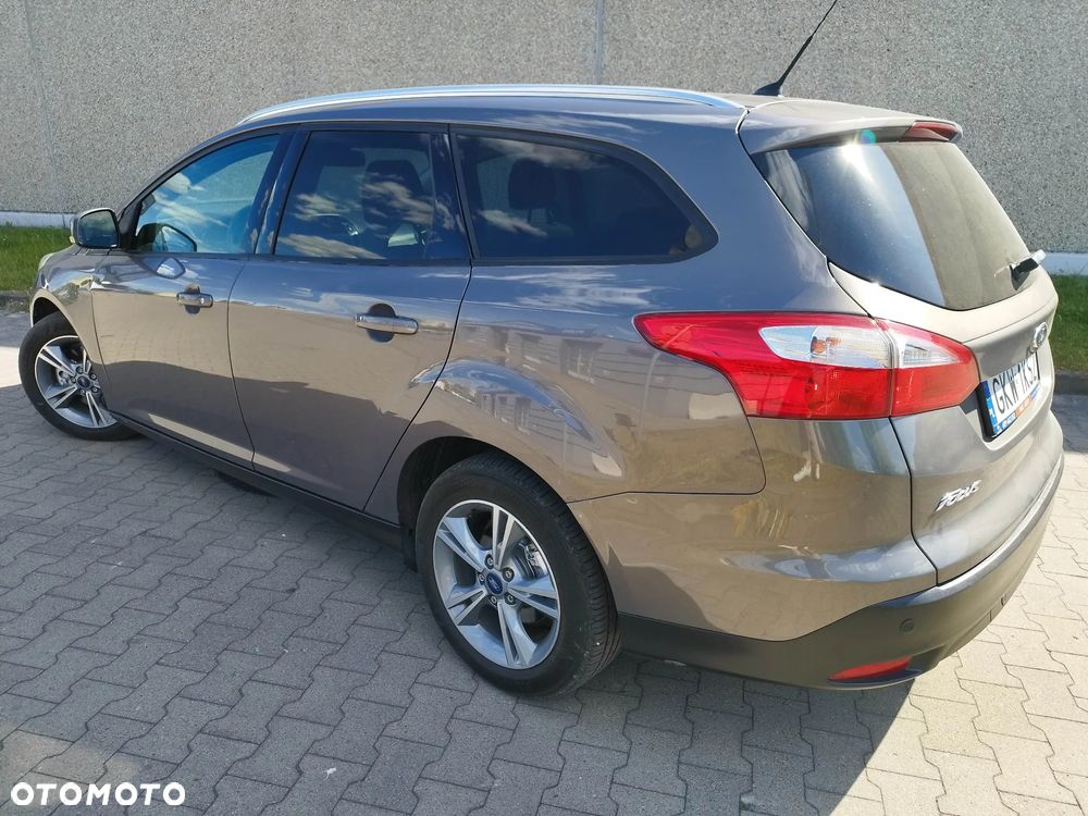 Ford Focus 1.6 EcoBoost Trend Sport - 13