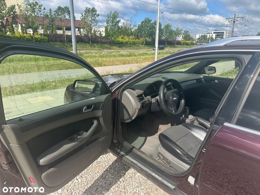 Audi A6 Avant 2.4 - 15