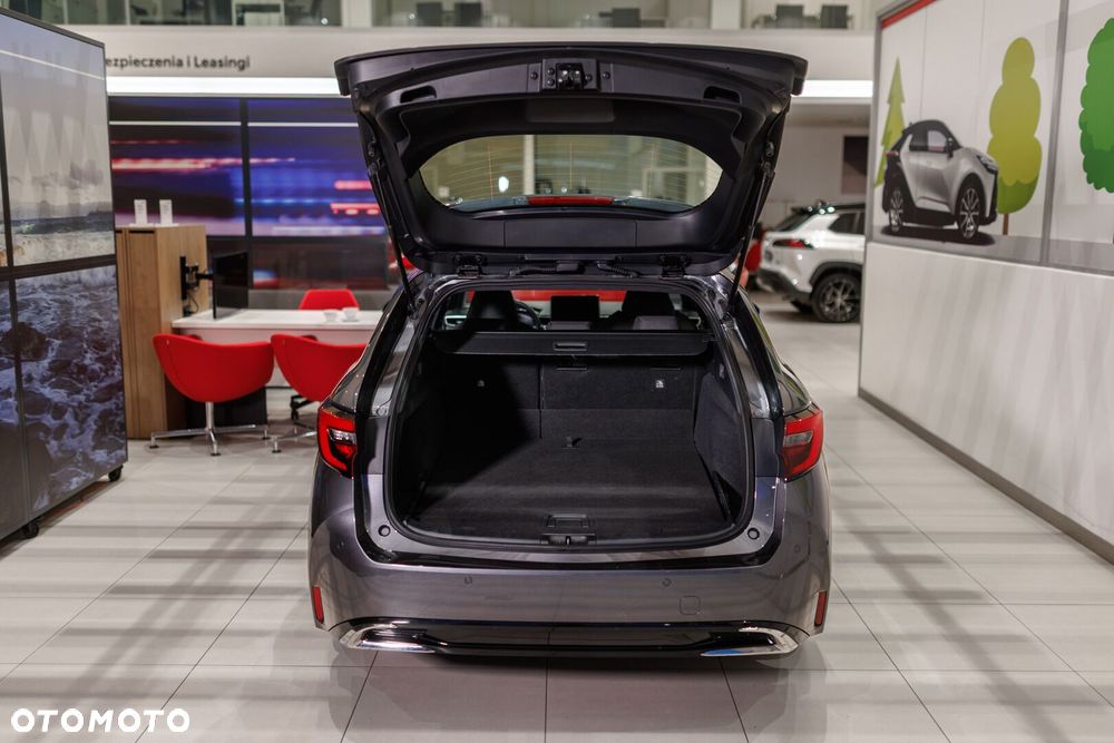 Toyota Corolla 1.8 Hybrid Comfort - 24