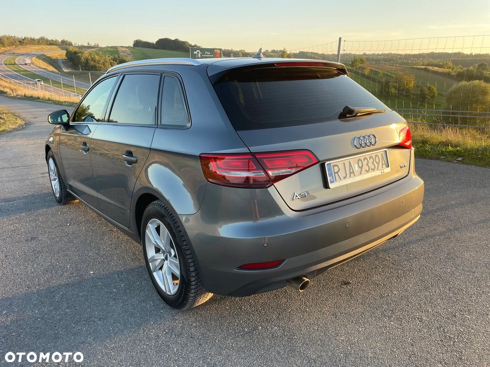 Audi A3 Sportback - 9