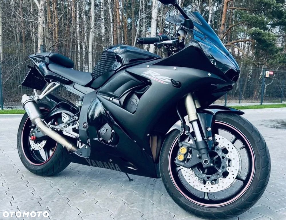 Yamaha R6 - 6