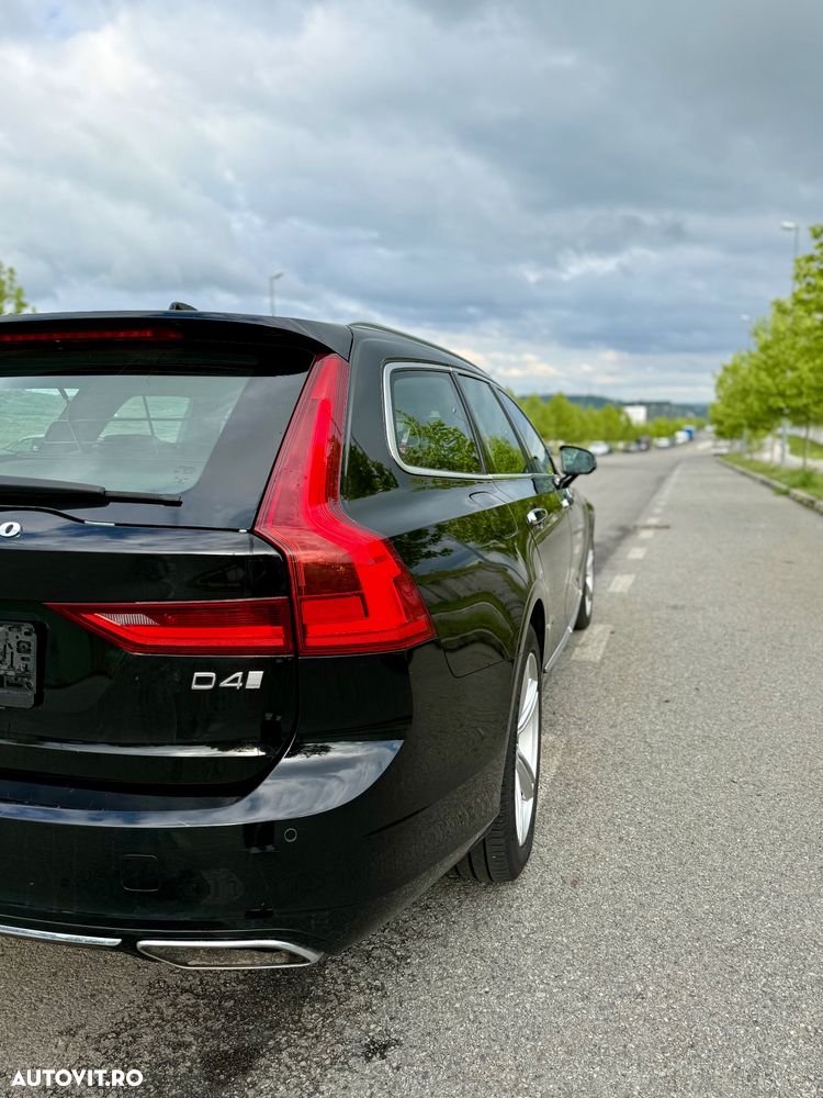 Volvo V90 D4 Inscription - 3