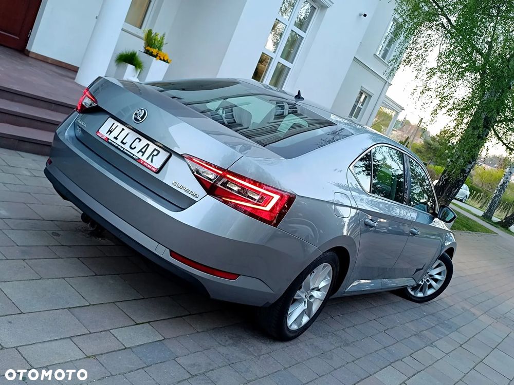 Skoda Superb 1.4 TSI ACT DSG Ambition - 5