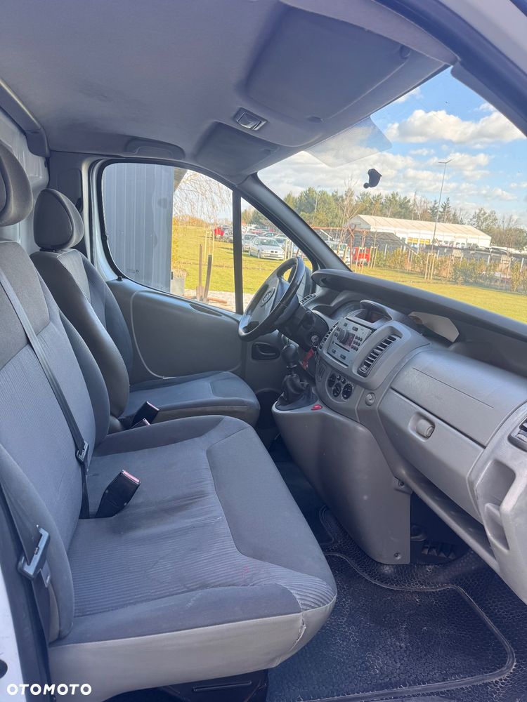Opel Vivaro - 7