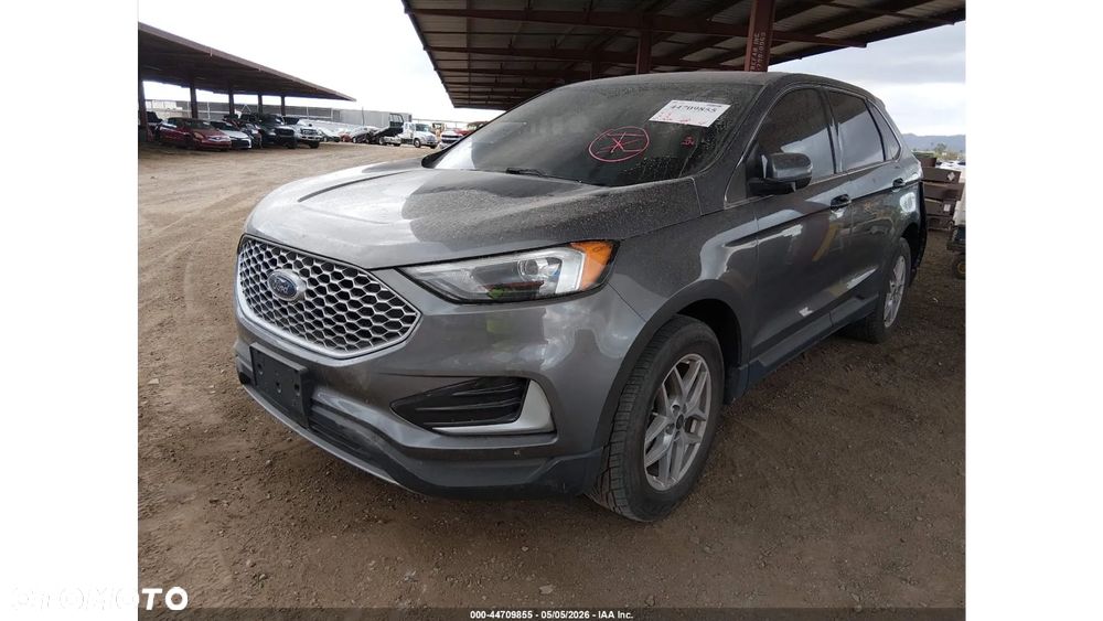 Ford Edge - 2